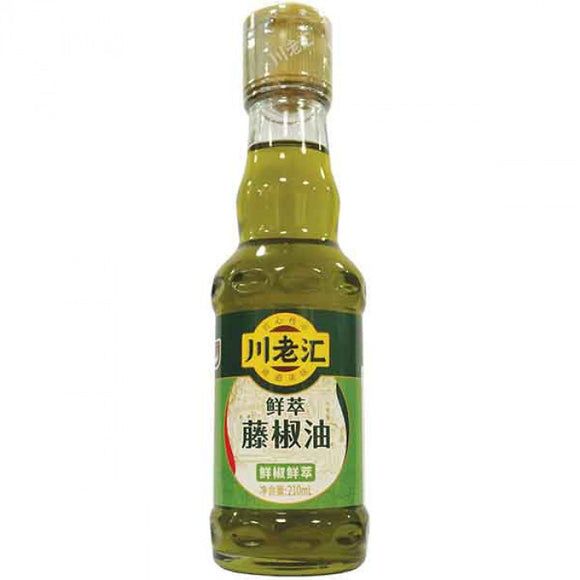 Chuan Lao Hui Sichuan Green Pepper Oil 210ml / 川老汇 鲜萃藤椒油 210毫升